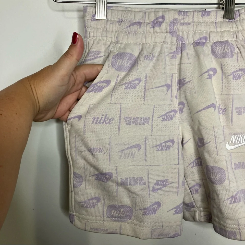 Nike standard fit